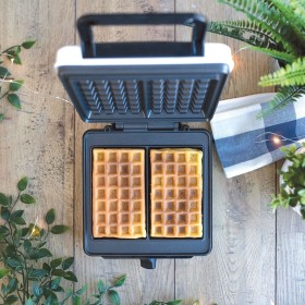 Livoo Waffle maker with adjustable thermostat white 1200 W by Livoo, Waffle makers - Ref: Foro24-443521, Price: 45,99 €, Disc...