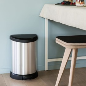 Curver Deco Forma D Silver 15 L Pedal Bin by Curver, Garbage cans and trash cans - Ref: Foro24-443824, Price: 53,31 €, Discou...