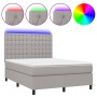 Cama box spring colchón y luces LED tela gris claro 140x200 cm de , Camas y somieres - Ref: Foro24-3135197, Precio: 522,43 €,...