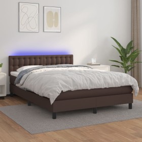 Cama box spring colchón y LED cuero sintético marrón 140x200 cm de , Camas y somieres - Ref: Foro24-3134228, Precio: 435,99 €...