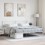 Estructura de cama con cabecero metal blanca 200x200 cm de , Camas y somieres - Ref: Foro24-372333, Precio: 101,66 €, Descuen...