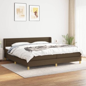 Cama box spring con colchón tela marrón oscuro 200x200 cm de , Camas y somieres - Ref: Foro24-3130380, Precio: 530,99 €, Desc...