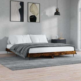 Estructura de cama madera de ingeniería roble ahumado 180x200cm de , Camas y somieres - Ref: Foro24-832226, Precio: 143,99 €,...