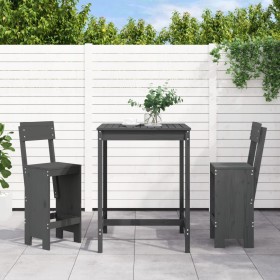 3-teiliges Set aus grauem Kiefernholz-Gartentisch und hohen Hockern von , Gartensets - Ref: Foro24-3157795, Preis: 226,99 €, ...