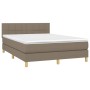 Boxspringbett mit Matratze und LED-Leuchten taupegrauer Stoff 140x190 cm von , Betten und Lattenroste - Ref: Foro24-3133713, ...