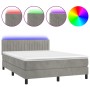 Cama box spring colchón y LED terciopelo gris claro 140x200 cm de , Camas y somieres - Ref: Foro24-3134525, Precio: 446,25 €,...