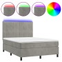 Cama box spring colchón y LED terciopelo gris claro 140x190 cm de , Camas y somieres - Ref: Foro24-3136239, Precio: 533,05 €,...