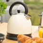 Mestic MWC-180 retro electric kettle 1.8 l cream and black by , Electric kettles - Ref: Foro24-441492, Price: 58,99 €, Discou...