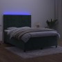 Cama box spring colchón y LED terciopelo verde oscuro 140x200cm de , Camas y somieres - Ref: Foro24-3136128, Precio: 549,51 €...