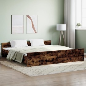 Estructura de cama con cabecero piecero roble ahumado 200x200cm de , Camas y somieres - Ref: Foro24-3203737, Precio: 128,99 €...