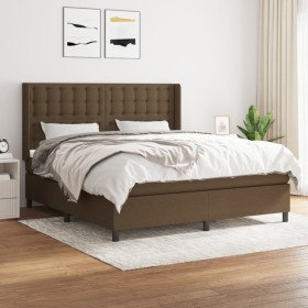 Cama box spring con colchón tela marrón oscuro 180x200 cm de , Camas y somieres - Ref: Foro24-3131772, Precio: 616,99 €, Desc...