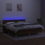 Cama box spring con colchón LED tela marrón oscuro 160x200 cm de , Camas y somieres - Ref: Foro24-3133808, Precio: 497,82 €, ...