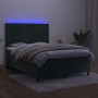 Cama box spring colchón y LED terciopelo verde oscuro 140x190cm de , Camas y somieres - Ref: Foro24-3136002, Precio: 520,48 €...