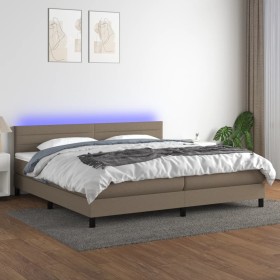 Boxspringbett mit Matratze und LED-Leuchten taupegrauer Stoff 200x200 cm von , Betten und Lattenroste - Ref: Foro24-3133265, ...