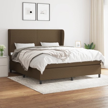 Cama box spring con colchón tela marrón oscuro 180x200 cm de , Camas y somieres - Ref: Foro24-3127824, Precio: 622,11 €, Desc...