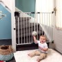 A3 Baby & Kids Safety Gate SafeDoor white 75.5-116 cm by A3 Baby & Kids, Gates for children and pets - Ref: Foro24-435940, Pr...