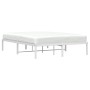 Estructura de cama de metal blanca 140x200 cm de , Camas y somieres - Ref: Foro24-373674, Precio: 82,27 €, Descuento: %