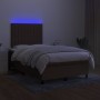 Cama box spring con colchón y LED tela marrón oscuro 120x200 cm de , Camas y somieres - Ref: Foro24-3135024, Precio: 435,25 €...