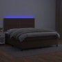 Cama box spring colchón y LED cuero sintético marrón 140x200 cm de , Camas y somieres - Ref: Foro24-3135888, Precio: 537,48 €...