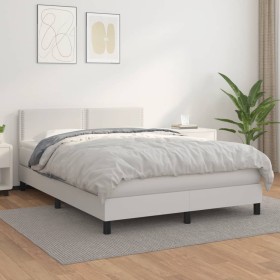 Box spring bed with white synthetic leather mattress 140x190 cm by , Beds and slatted bases - Ref: Foro24-3141060, Price: 455...