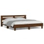 Estructura de cama cabecero y luces LED marrón roble 200x200 cm de , Camas y somieres - Ref: Foro24-3207524, Precio: 175,99 €...