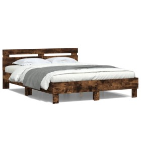 Estructura de cama cabecero y luces LED roble ahumado 140x200cm de , Camas y somieres - Ref: Foro24-3207550, Precio: 149,99 €...