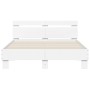 Estructura cama con cabecero madera ingeniería blanco 135x190cm de , Camas y somieres - Ref: Foro24-3207441, Precio: 128,01 €...