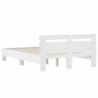 Estructura cama con cabecero madera ingeniería blanco 135x190cm de , Camas y somieres - Ref: Foro24-3207441, Precio: 128,01 €...