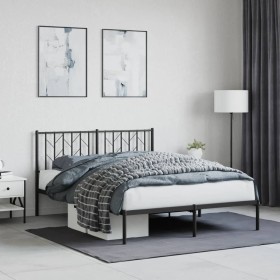 Bed frame with black metal headboard 140x190 cm by , Beds and slatted bases - Ref: Foro24-374437, Price: 103,64 €, Discount: %