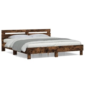 Cama con cabecero madera de ingeniería roble ahumado 160x200 cm de , Camas y somieres - Ref: Foro24-3207410, Precio: 148,15 €...