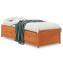 Sofá cama de madera maciza de pino marrón cera 90x190 cm de , Camas y somieres - Ref: Foro24-844479, Precio: 214,78 €, Descue...