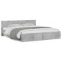 Estructura de cama con cabecero gris hormigón 180x200 cm de , Camas y somieres - Ref: Foro24-3207465, Precio: 191,99 €, Descu...