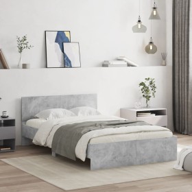 Estructura de cama con cabecero gris hormigón 135x190 cm de , Camas y somieres - Ref: Foro24-3207507, Precio: 149,99 €, Descu...