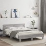 Cama con cabecero madera de ingeniería gris Sonoma 140x200 cm de , Camas y somieres - Ref: Foro24-3207425, Precio: 131,97 €, ...