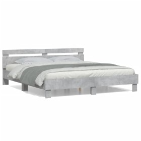 Cama con cabecero madera de ingeniería gris hormigón 180x200 cm de , Camas y somieres - Ref: Foro24-3207402, Precio: 153,99 €...