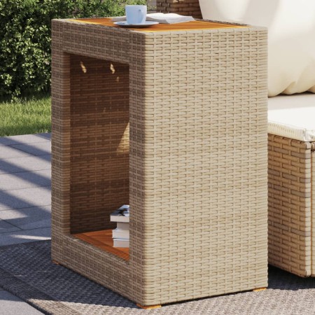 Mesa auxiliar jardín tapa madera ratán PE beige 60x40x75 cm de , Mesas de jardín - Ref: Foro24-366305, Precio: 83,80 €, Descu...