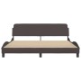 Estructura de cama con cabecero de tela marrón 180x200 cm de , Camas y somieres - Ref: Foro24-373228, Precio: 179,75 €, Descu...