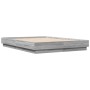 Estructura de cama madera de ingeniería gris Sonoma 135x190 cm de , Camas y somieres - Ref: Foro24-3209882, Precio: 135,71 €,...