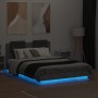 Estructura de cama cabecero luces LED gris hormigón 135x190 cm de , Camas y somieres - Ref: Foro24-3210048, Precio: 185,19 €,...