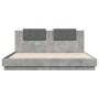 Cama con cabecero madera ingeniería gris hormigón 200x200 cm de , Camas y somieres - Ref: Foro24-3209894, Precio: 238,16 €, D...