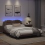 Estructura cama con luces LED cuero sintético marrón 120x200 cm de , Camas y somieres - Ref: Foro24-3214010, Precio: 202,59 €...