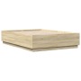 Estructura de cama madera de ingeniería roble Sonoma 140x200 cm de , Camas y somieres - Ref: Foro24-3209704, Precio: 145,71 €...