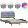 Estructura de cama con luces LED tela gris claro 140x190 cm de , Camas y somieres - Ref: Foro24-3213697, Precio: 214,65 €, De...