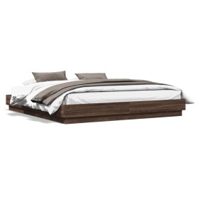 Estructura de cama madera de ingeniería marrón roble 200x200 cm de , Camas y somieres - Ref: Foro24-3209834, Precio: 157,99 €...