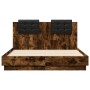 Cama con cabecero madera de ingeniería roble ahumado 120x190 cm de , Camas y somieres - Ref: Foro24-3209965, Precio: 173,99 €...