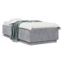 Estructura de cama con luces LED madera gris hormigón 90x200 cm de , Camas y somieres - Ref: Foro24-3209635, Precio: 130,29 €...