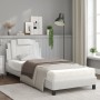 Cama con colchón cuero sintético blanco 80x200 cm de , Camas y somieres - Ref: Foro24-3208755, Precio: 259,24 €, Descuento: %