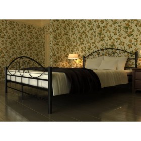 Black metal bed with mattress 180x200 cm by , Beds and slatted bases - Ref: Foro24-270708, Price: 557,22 €, Discount: %