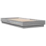 Estructura de cama con luces LED gris Sonoma 90x200 cm de , Camas y somieres - Ref: Foro24-839516, Precio: 106,08 €, Descuent...