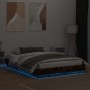 Estructura de cama con luces LED roble ahumado 160x200 cm de , Camas y somieres - Ref: Foro24-3209783, Precio: 177,72 €, Desc...